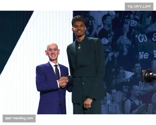 火箭传闻不断有意引进特雷杨基德欲续约独行侠文班身高再创新高